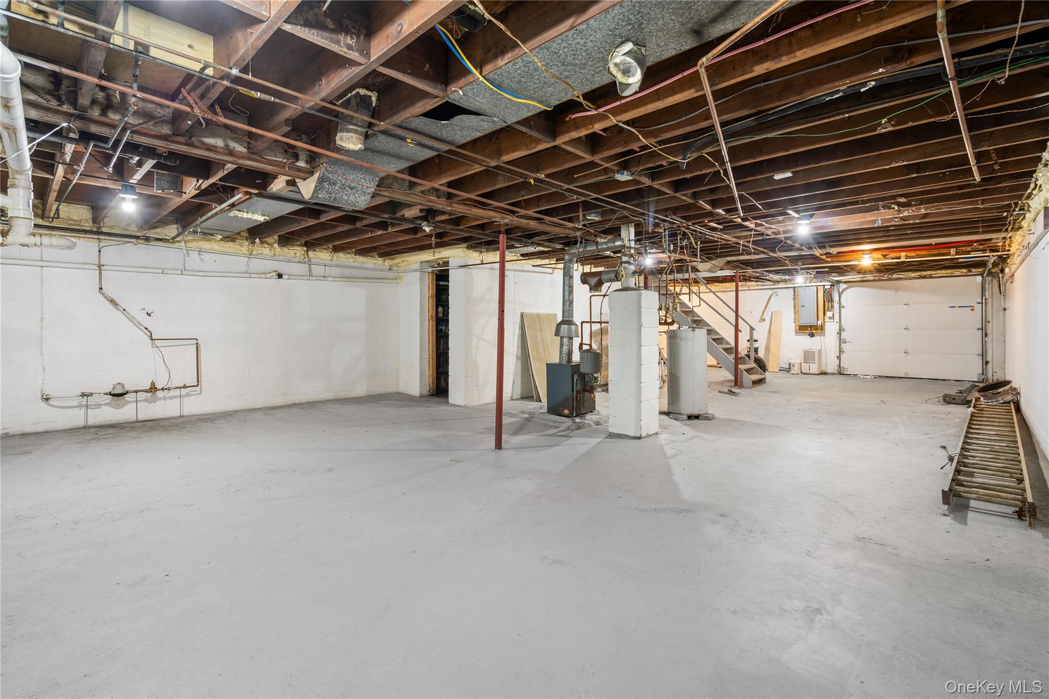 14 Windsor Drive, New Windsor, NY 12553