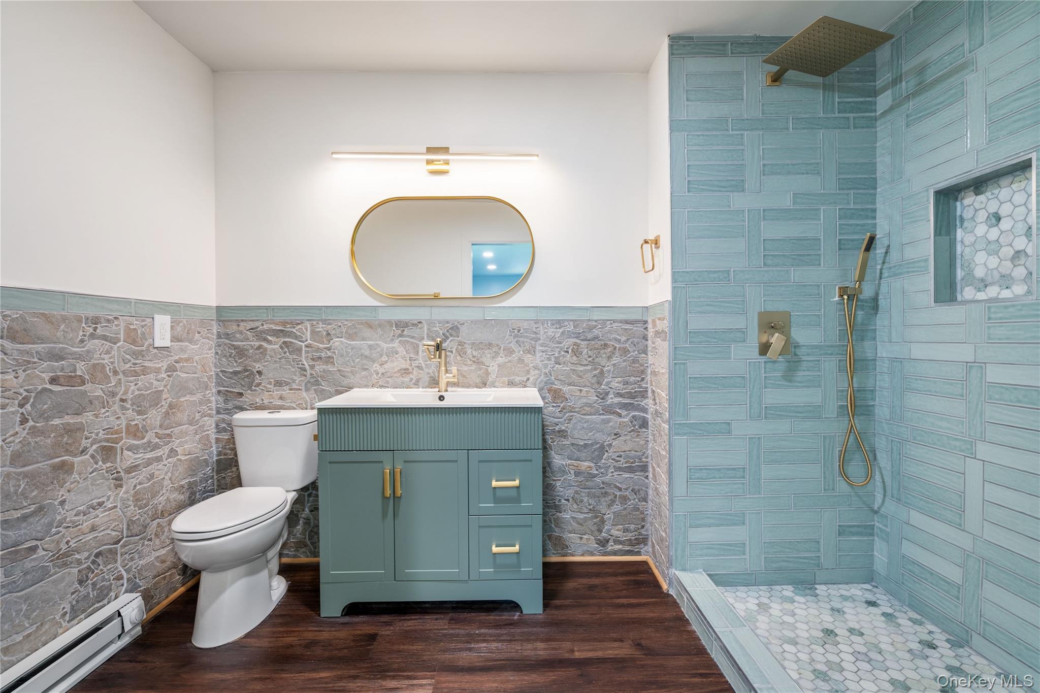 14 Windsor Drive, New Windsor, NY 12553