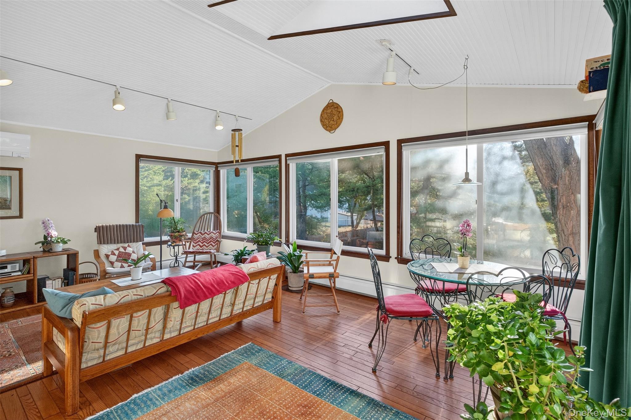 102 Sutton Park Road, Poughkeepsie, NY 12603