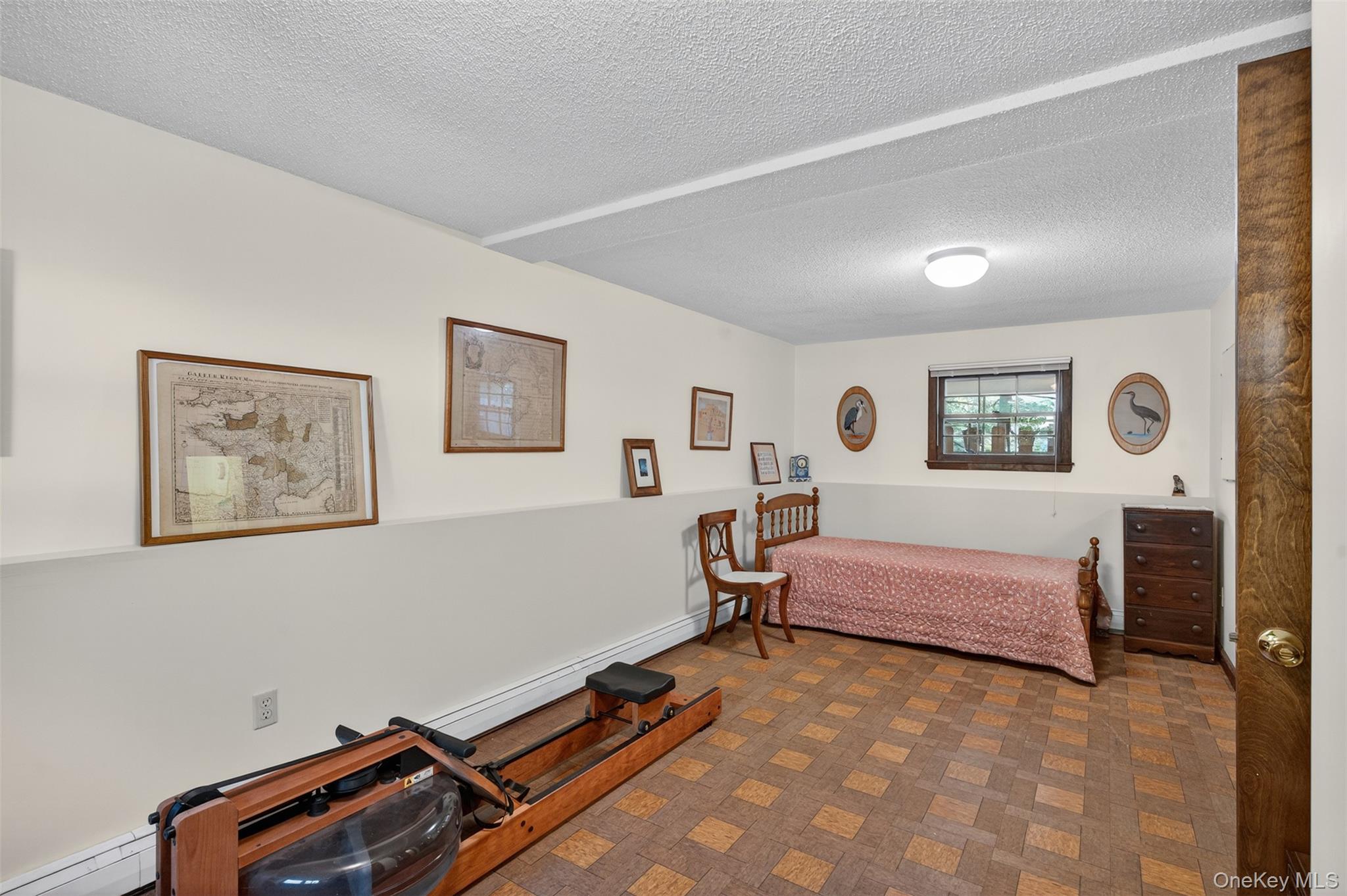 102 Sutton Park Road, Poughkeepsie, NY 12603