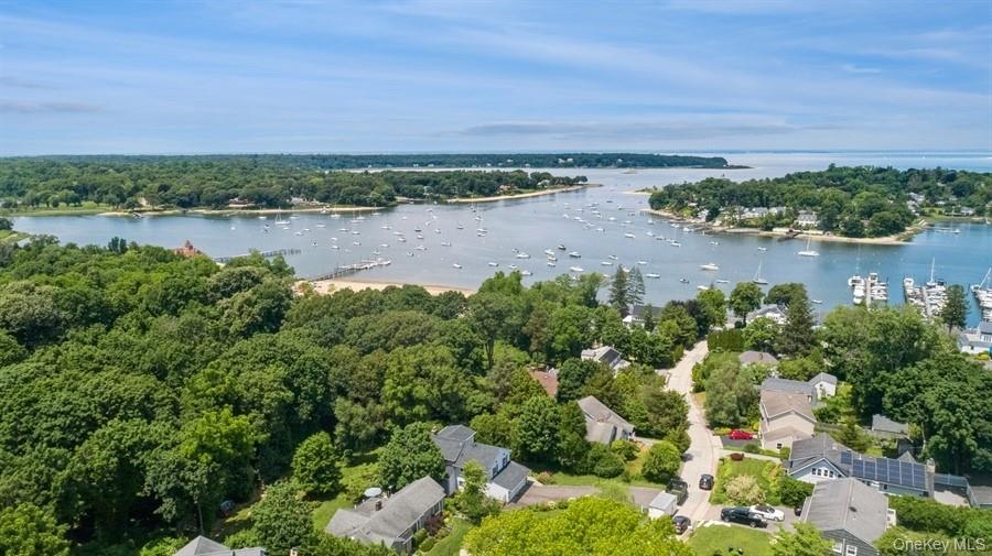 43 Landing Road, Huntington, NY 11743