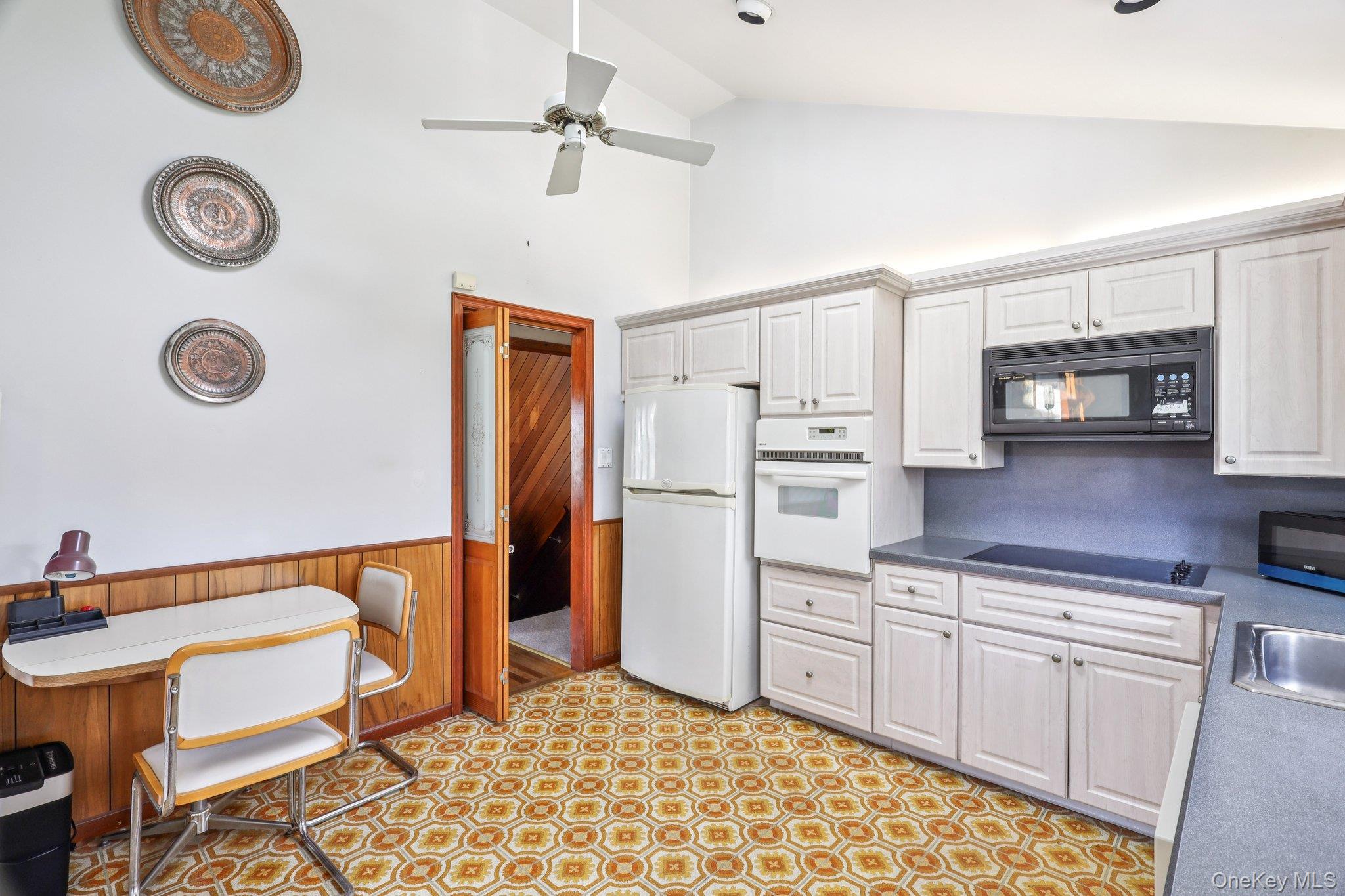 43 Landing Road, Huntington, NY 11743