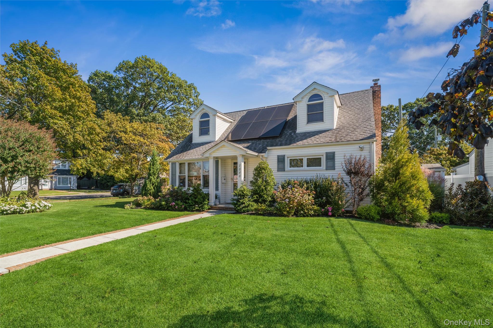 1048 Windermere Road, Franklin Square, NY 11010