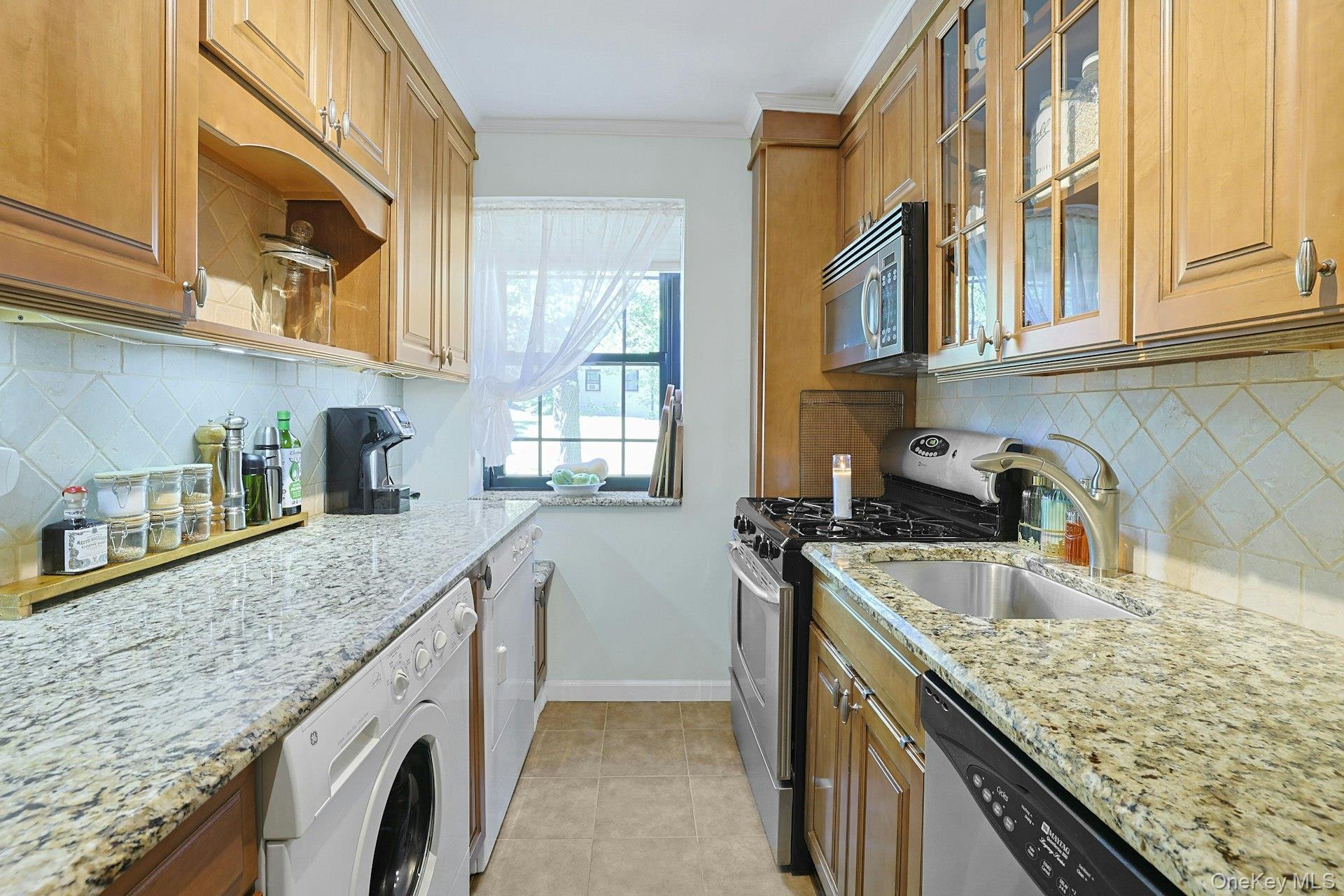 1279 California Road # 2L, Eastchester, NY 10709