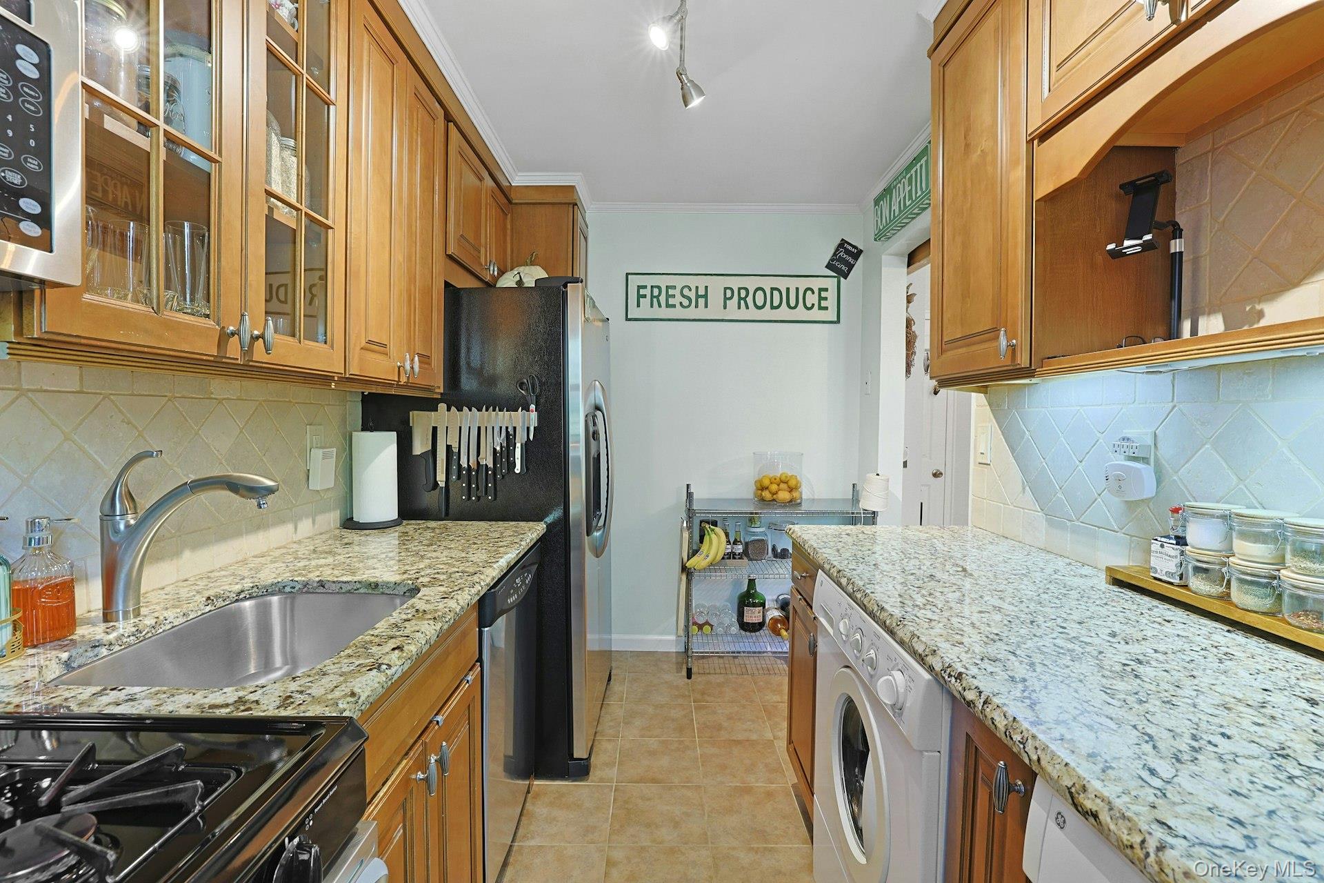 1279 California Road # 2L, Eastchester, NY 10709