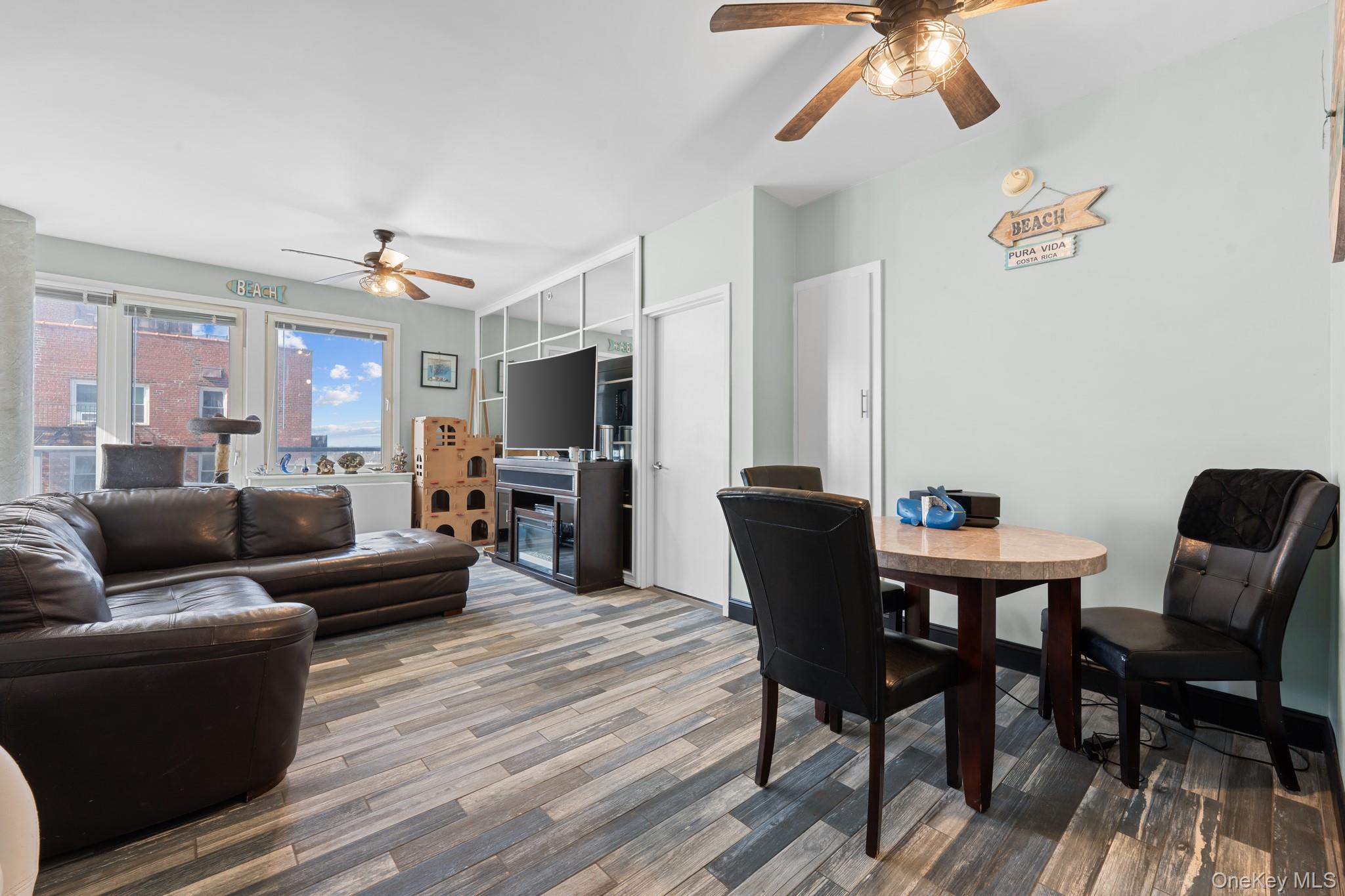 118-20 Ocean Promenade # 6D, Rockaway Park, NY 11694