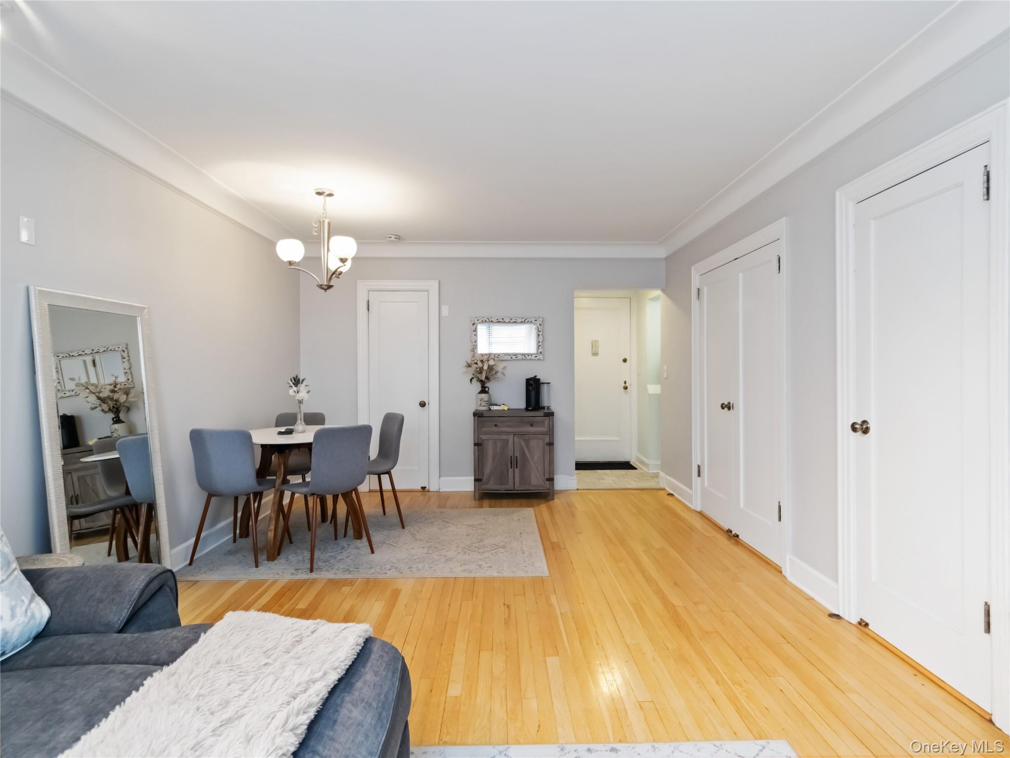 17 N Chatsworth Avenue # 1H, Larchmont, NY 10538