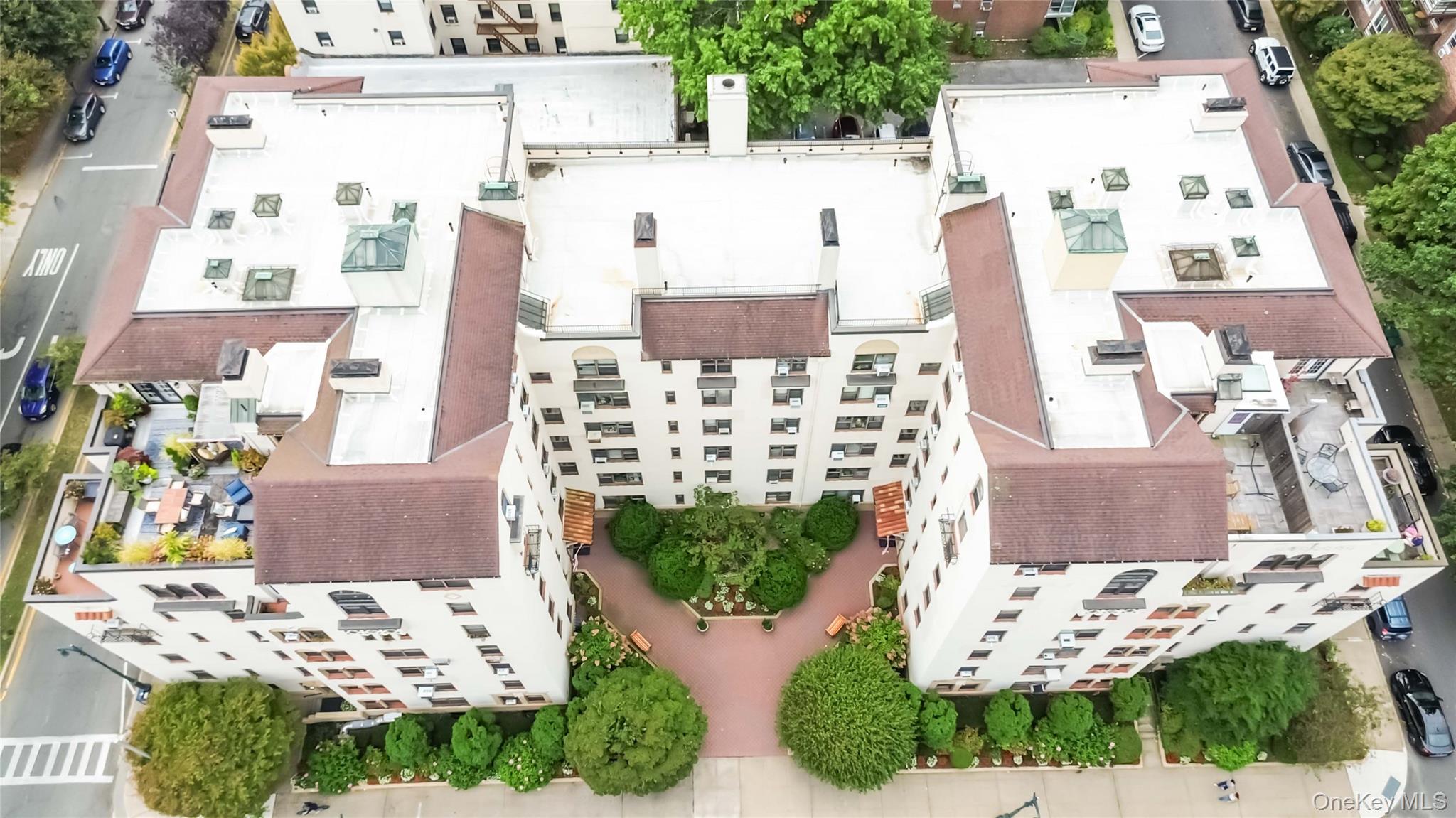 17 N Chatsworth Avenue # 1H, Larchmont, NY 10538