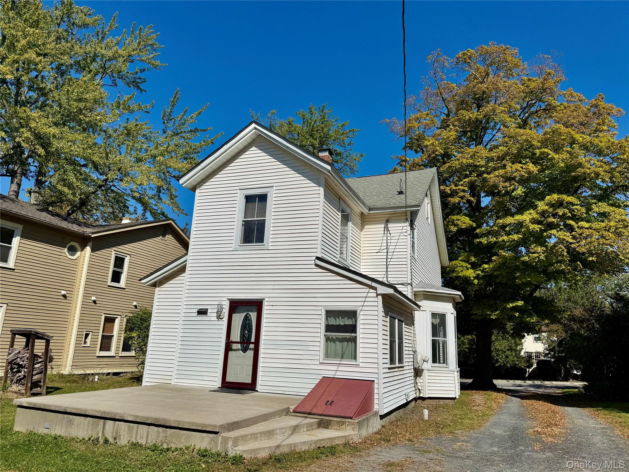 42 Bona Ventura Avenue, Wallkill, NY 12589