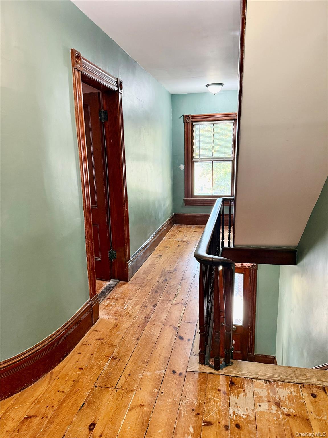 42 Bona Ventura Avenue, Wallkill, NY 12589