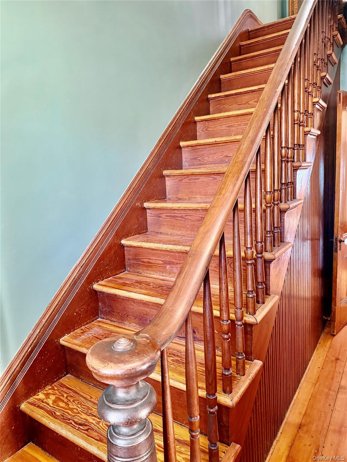 42 Bona Ventura Avenue, Wallkill, NY 12589