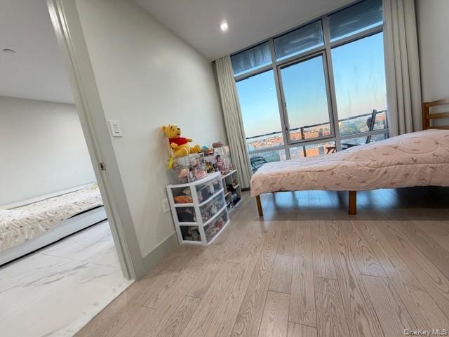 41-62 Bowne Street # 9F, Flushing, NY 11355