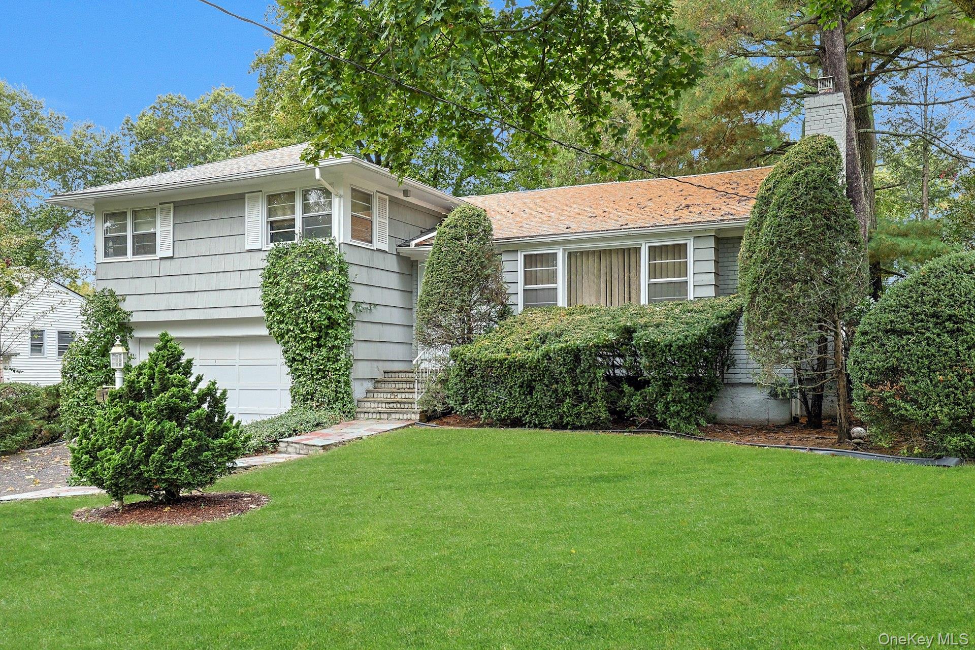 129 Hillandale Drive, New Rochelle, NY 10804