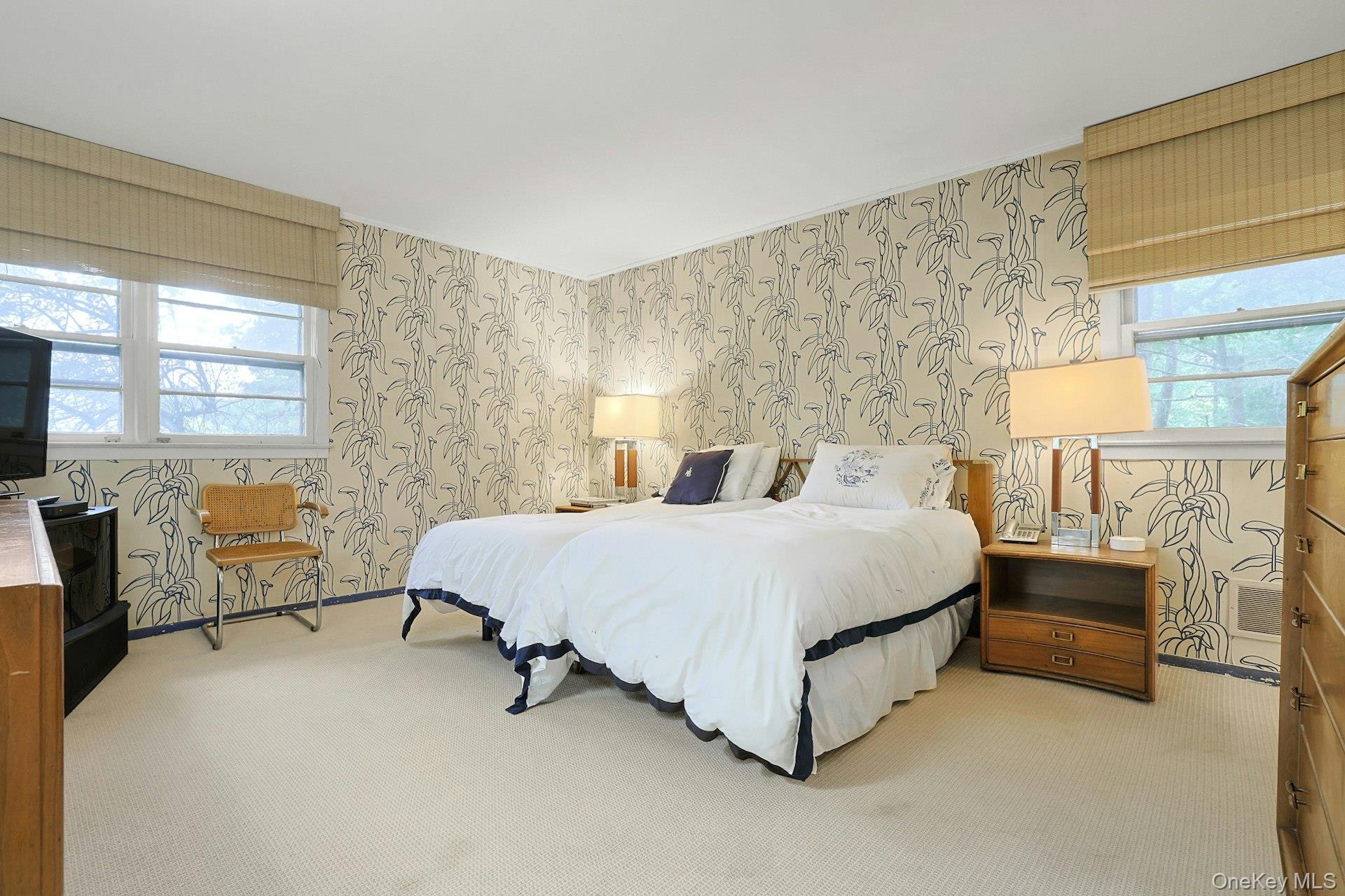 129 Hillandale Drive, New Rochelle, NY 10804