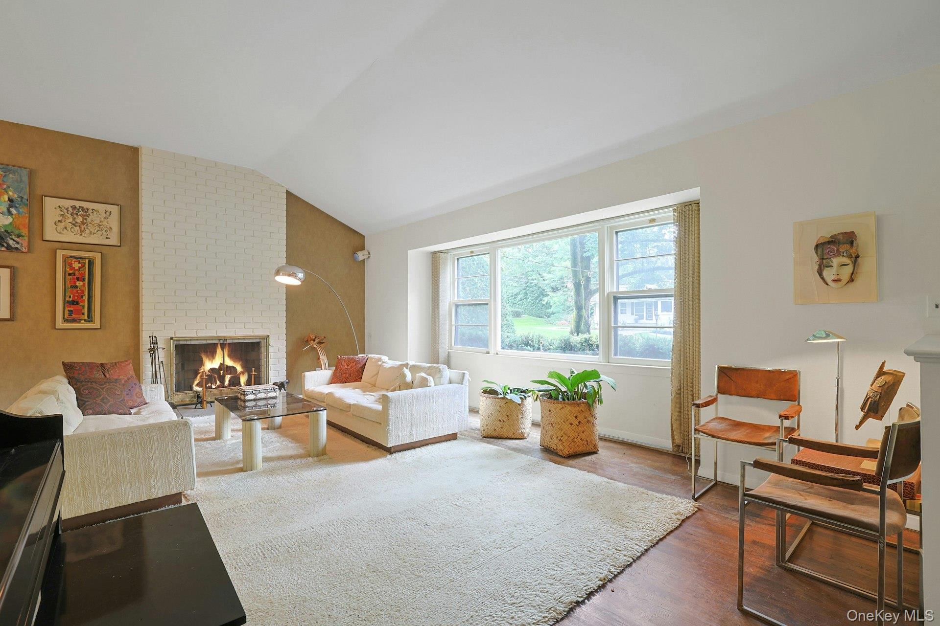 129 Hillandale Drive, New Rochelle, NY 10804