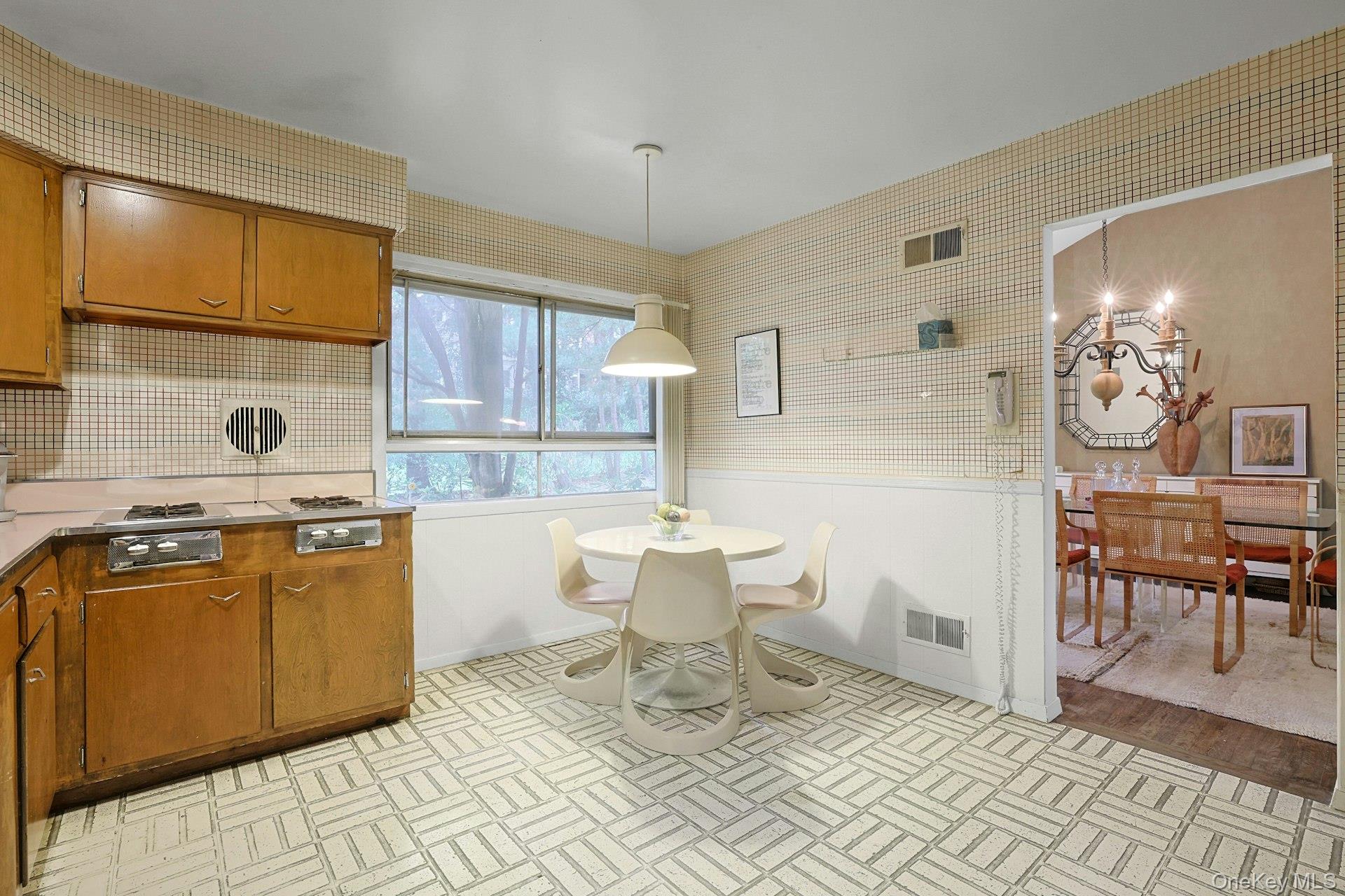 129 Hillandale Drive, New Rochelle, NY 10804