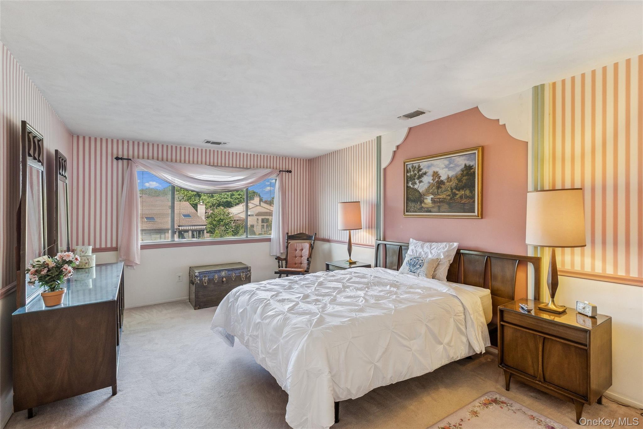 3 Timber Ridge Drive, Holbrook, NY 11741