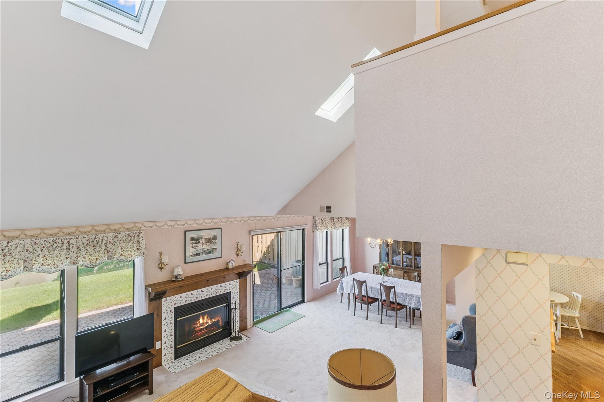 3 Timber Ridge Drive, Holbrook, NY 11741