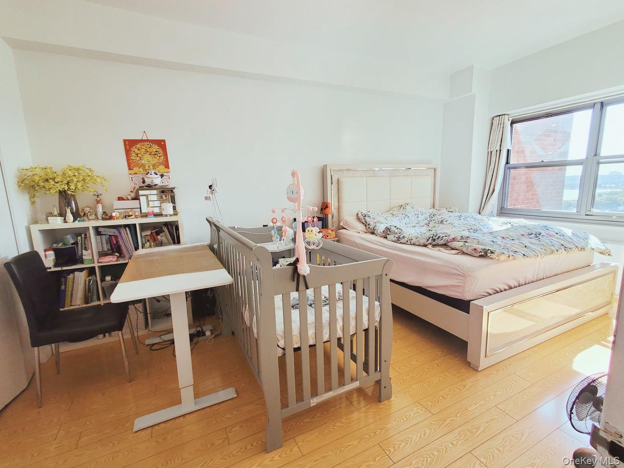 61-20 Grand Central Parkway # B1501, Forest Hills, NY 11375