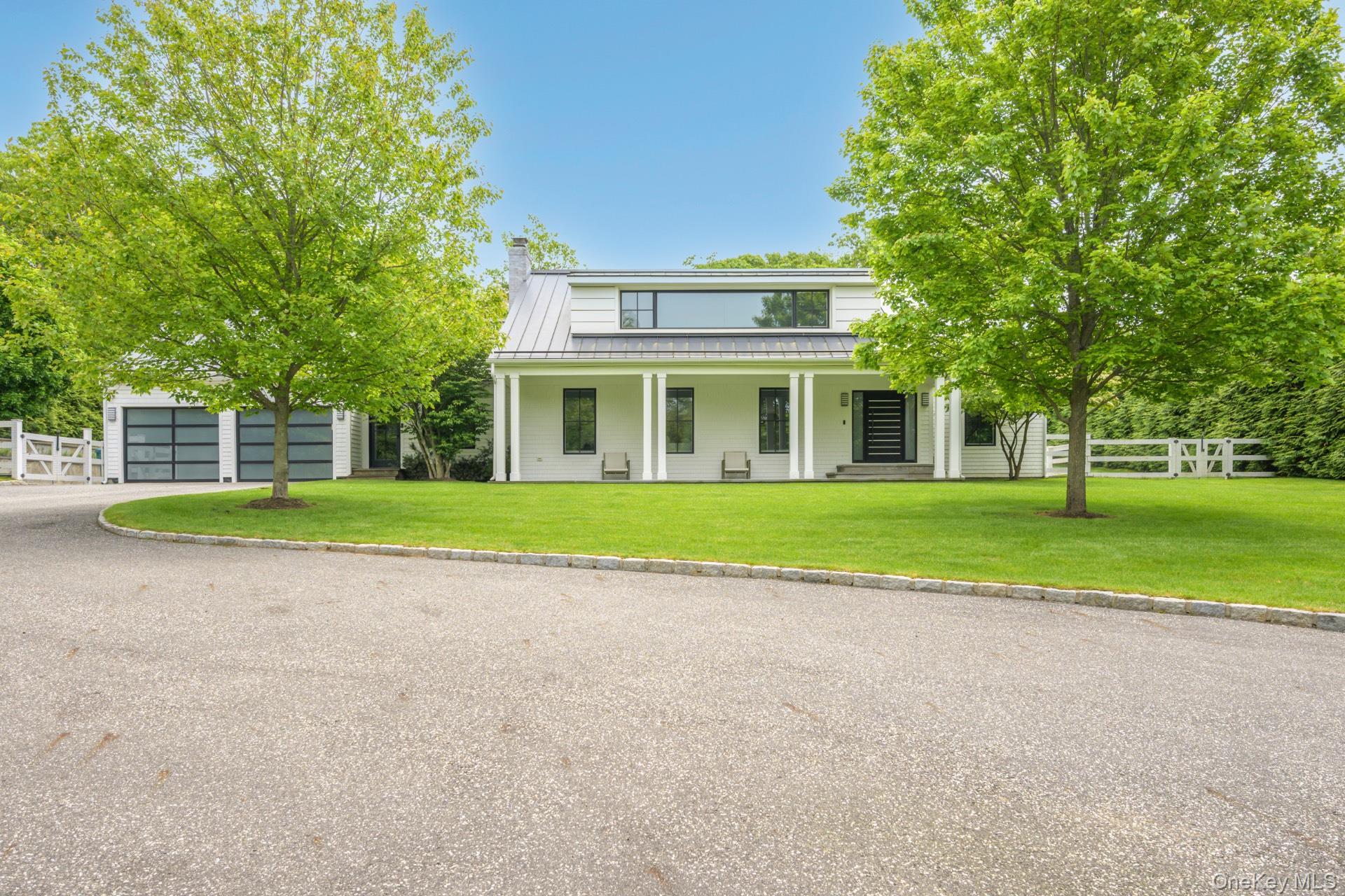 14 Atterbury Road, Southampton, NY 11968