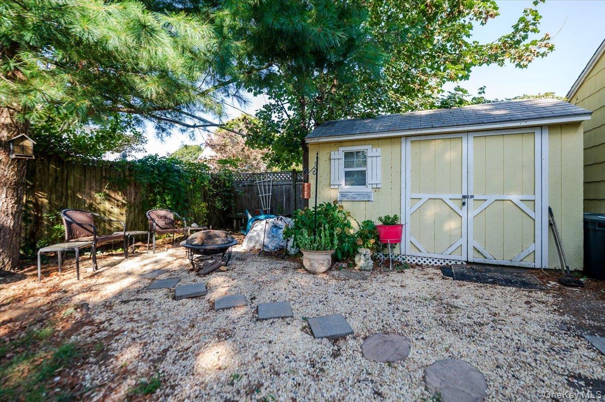 34 Curve Lane, Levittown, NY 11756