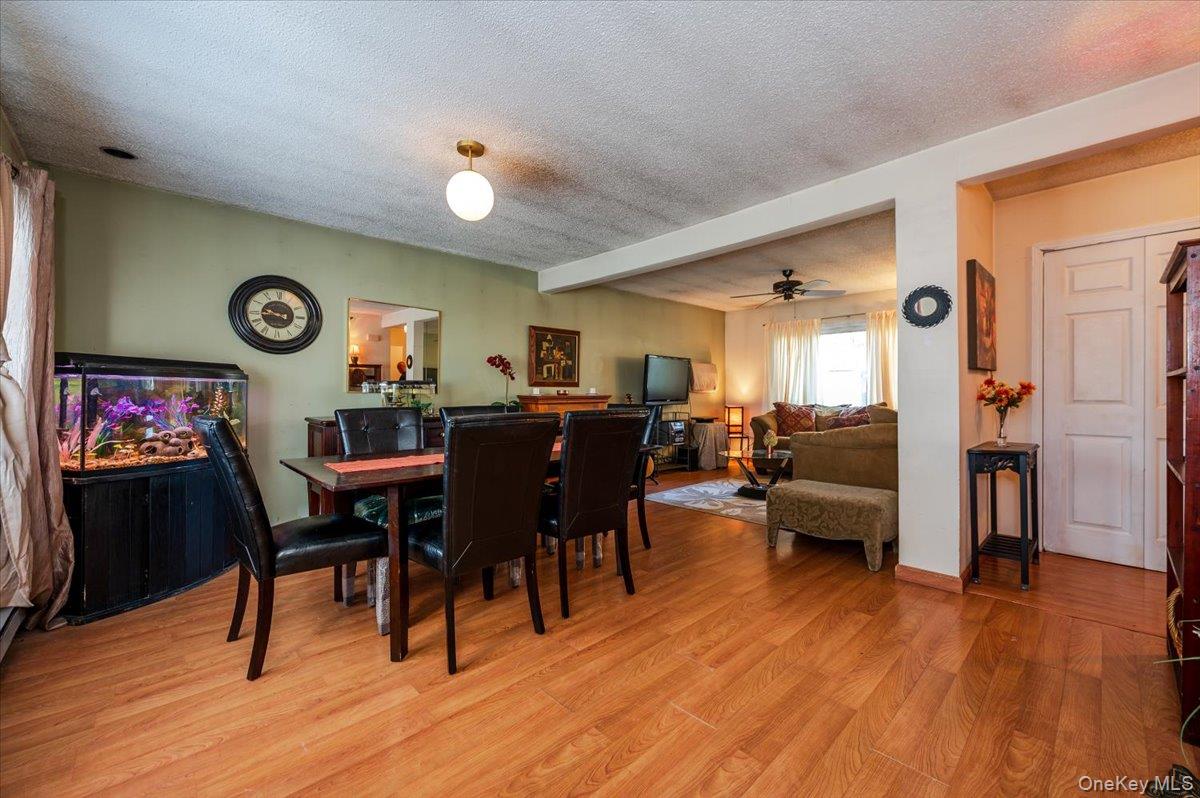 34 Curve Lane, Levittown, NY 11756