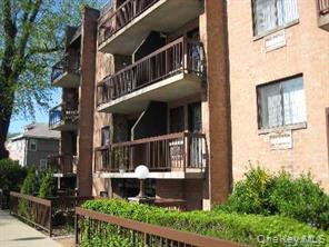 43-04 158 Street # 3E, Flushing, NY 11358