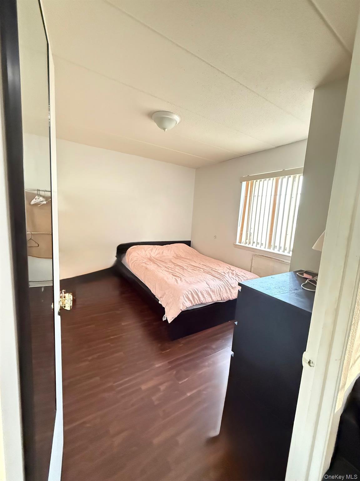 43-04 158 Street # 3E, Flushing, NY 11358