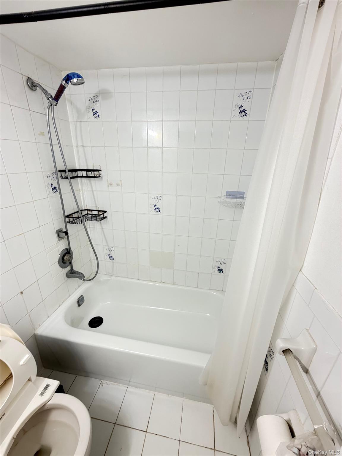 43-04 158 Street # 3E, Flushing, NY 11358