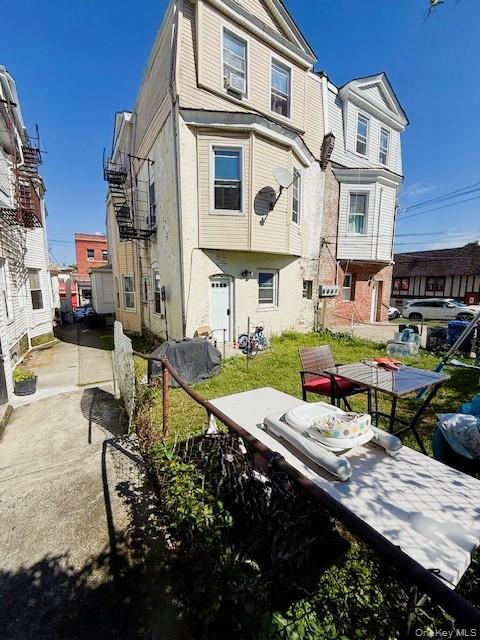 544 E 3rd Street, Mount Vernon, NY 10553