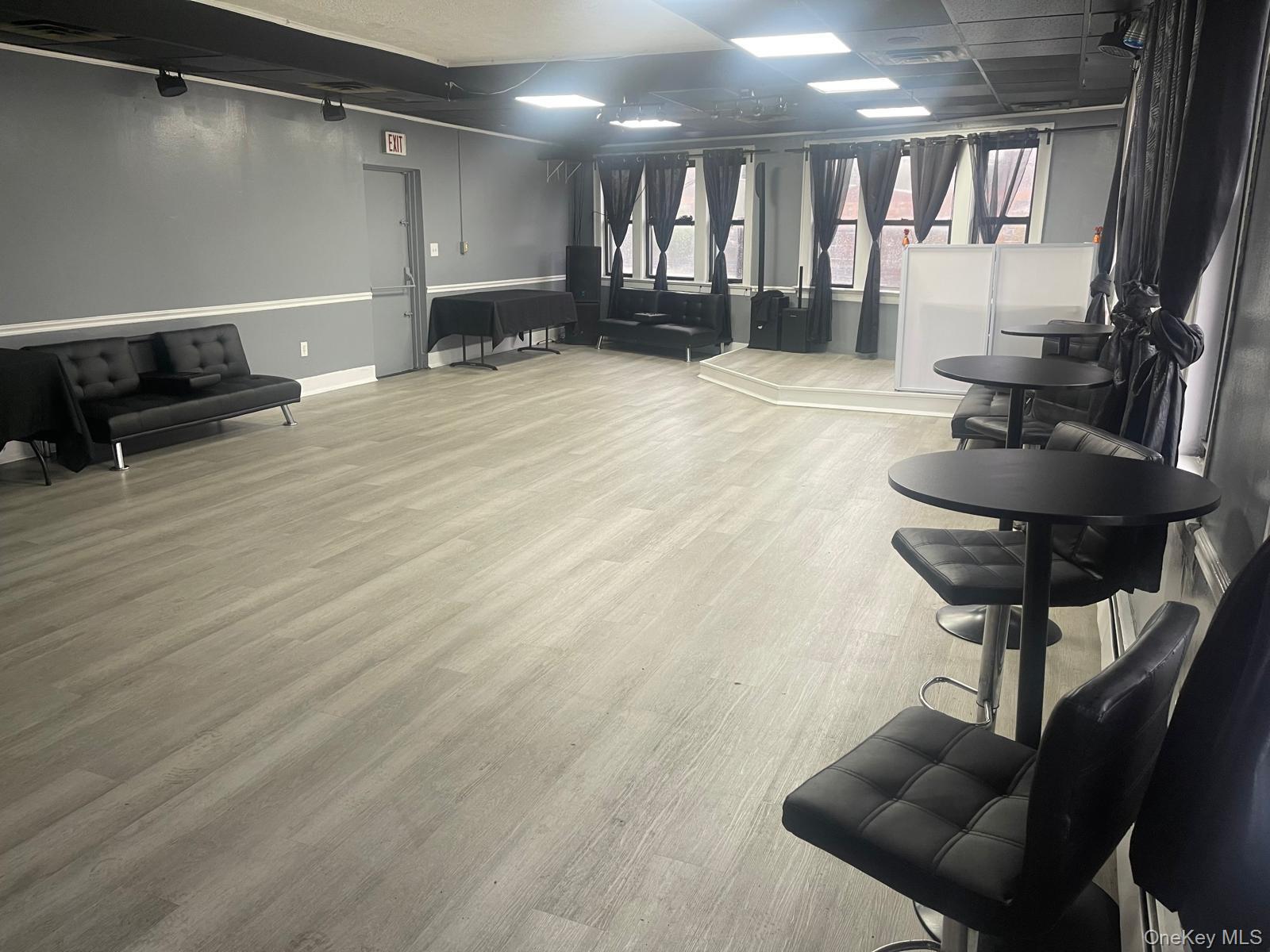 130 E 1st Street, Mount Vernon, NY 10550