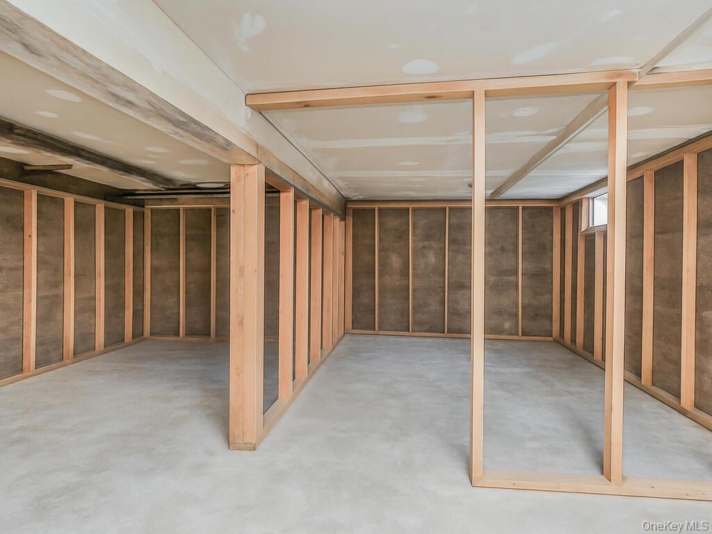 130 E 1st Street, Mount Vernon, NY 10550