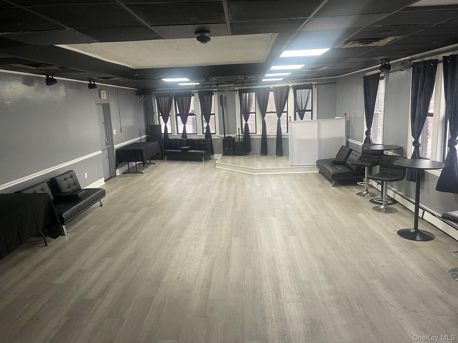 130 E 1st Street, Mount Vernon, NY 10550