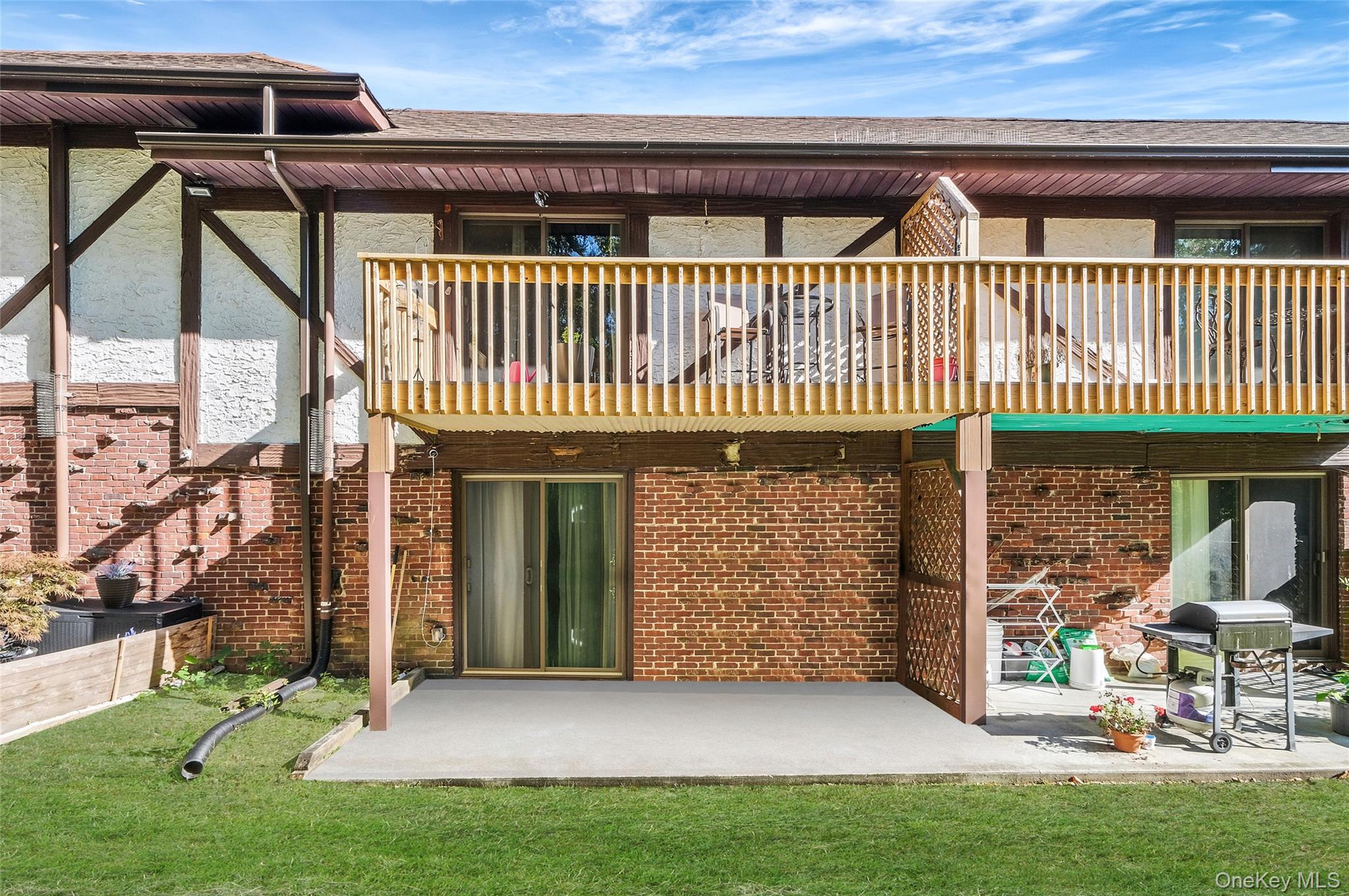 136 Bailey Court # 136, Middle Island, NY 11953