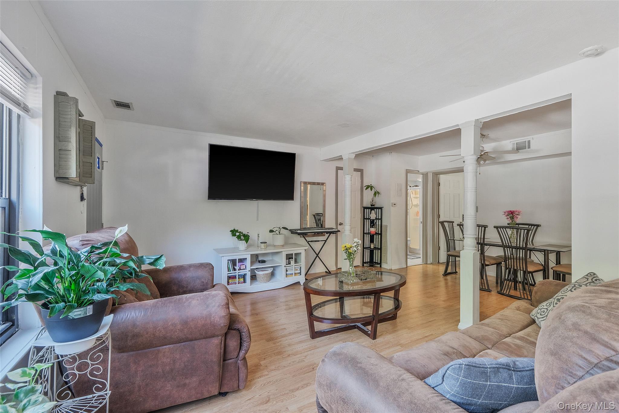 136 Bailey Court # 136, Middle Island, NY 11953