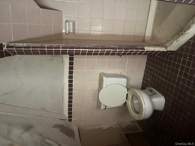 8535 115th Street, Richmond Hill North, NY 11418