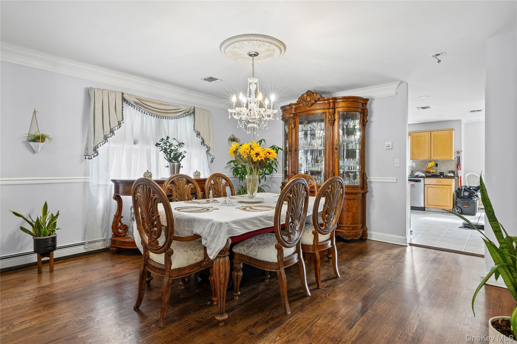 1A Mather Court, Huntington Station, NY 11746