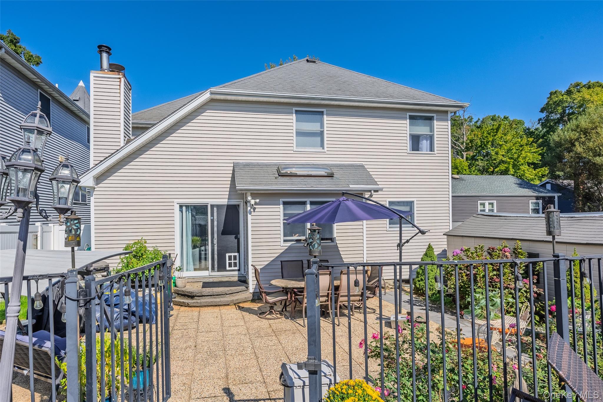 1A Mather Court, Huntington Station, NY 11746