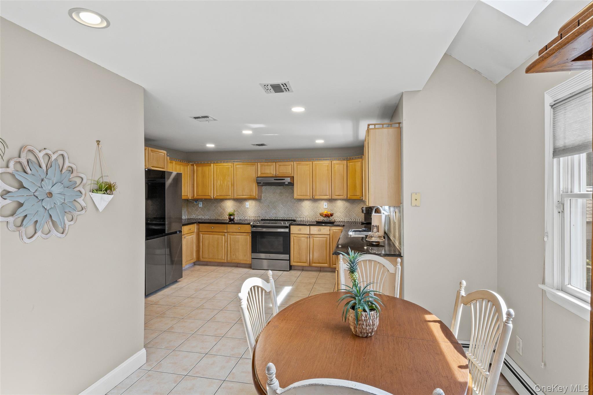 1A Mather Court, Huntington Station, NY 11746