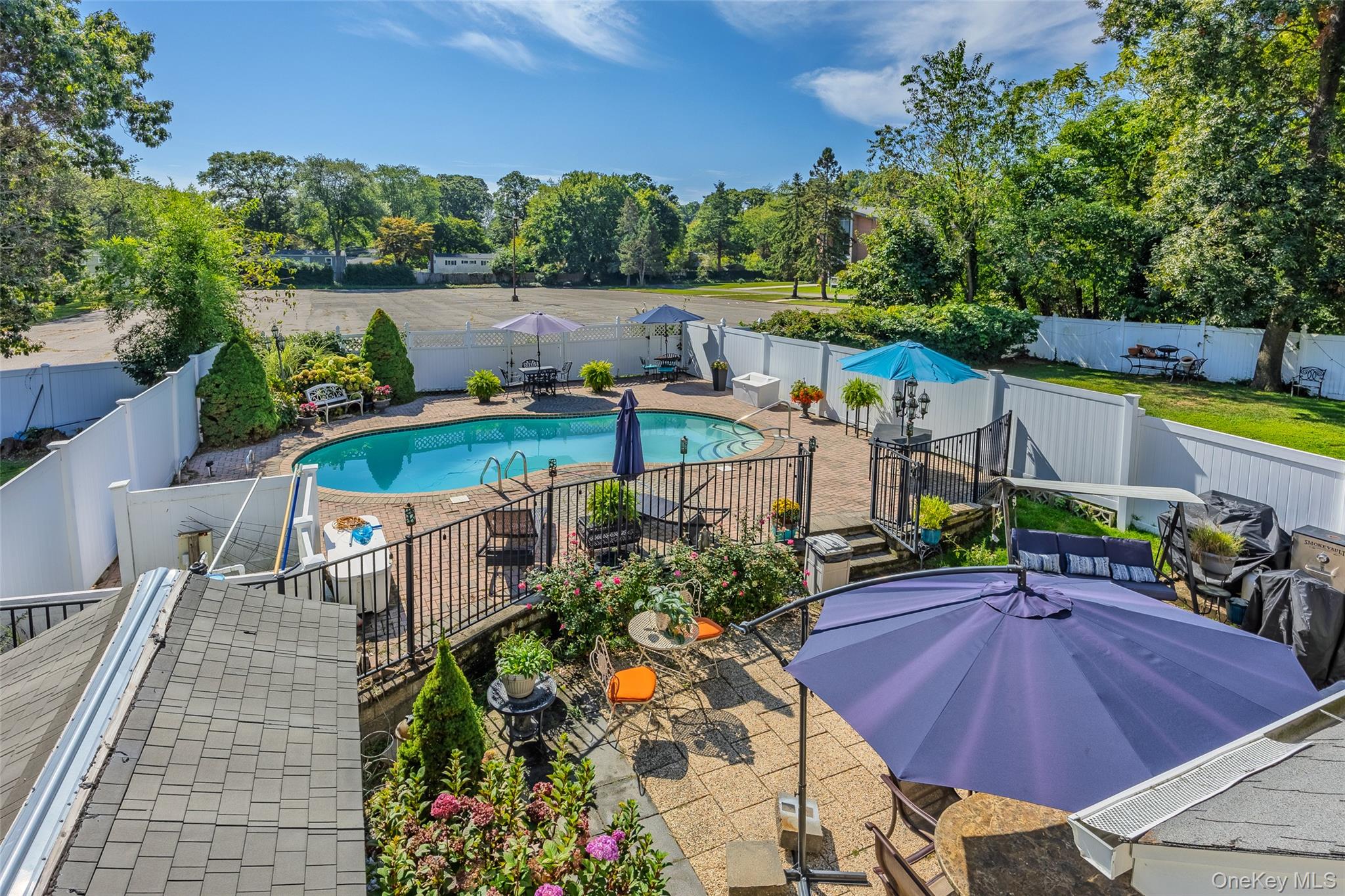 1A Mather Court, Huntington Station, NY 11746