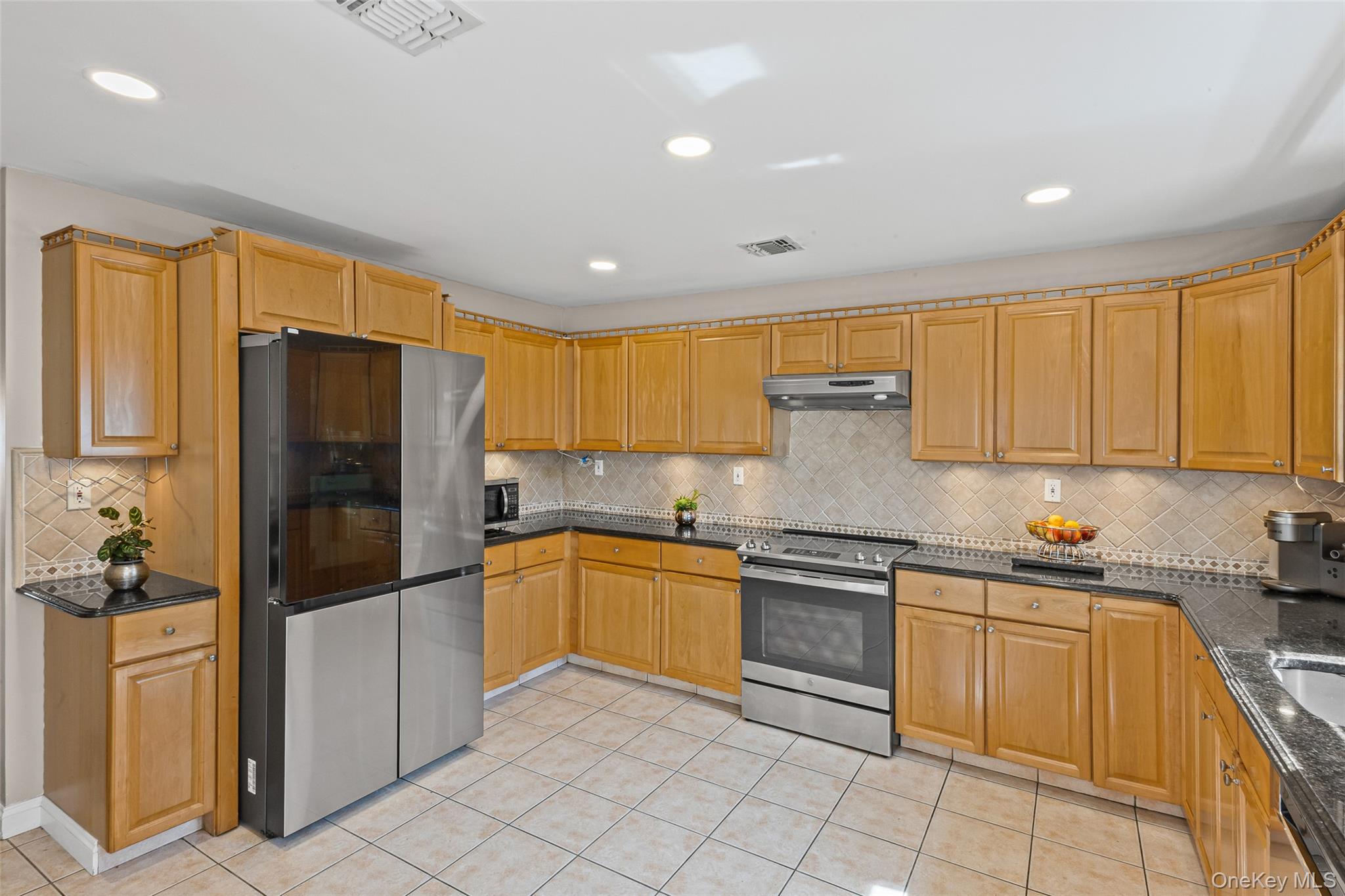 1A Mather Court, Huntington Station, NY 11746