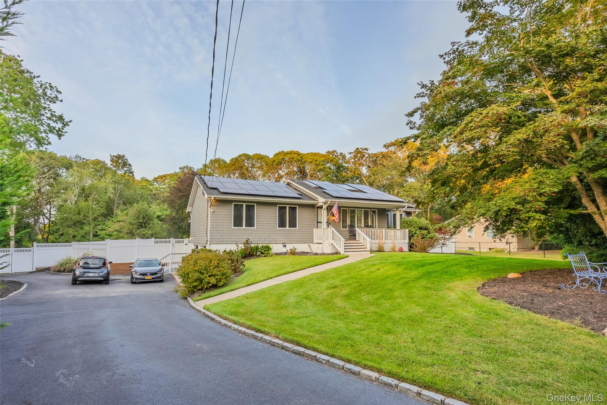 7 Cohrs Court, Moriches, NY 11955