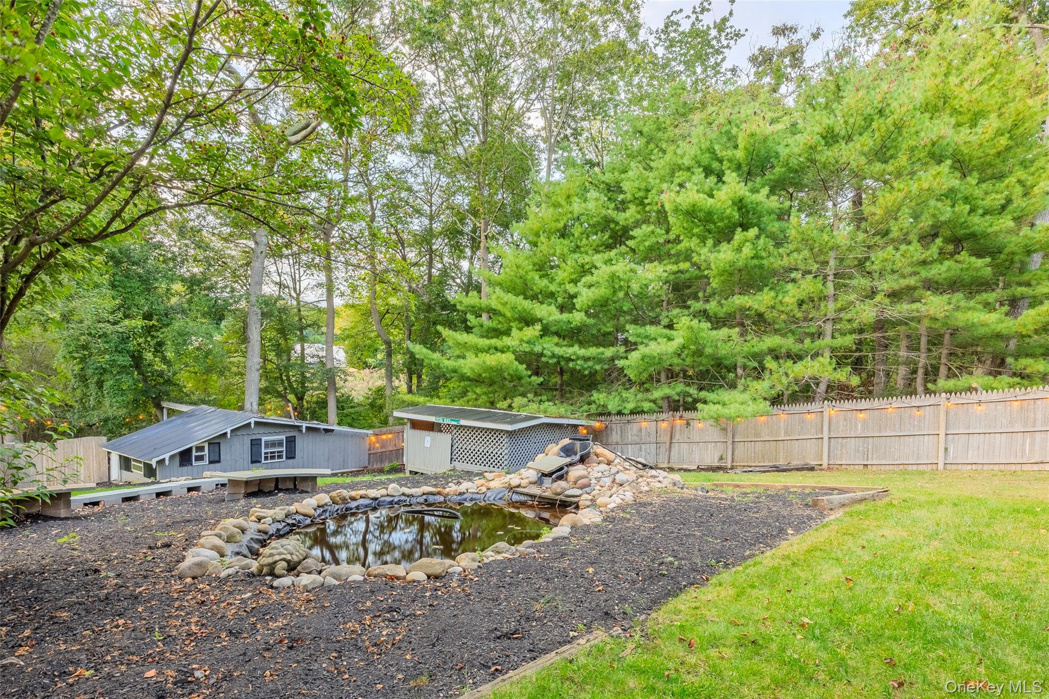 7 Cohrs Court, Moriches, NY 11955