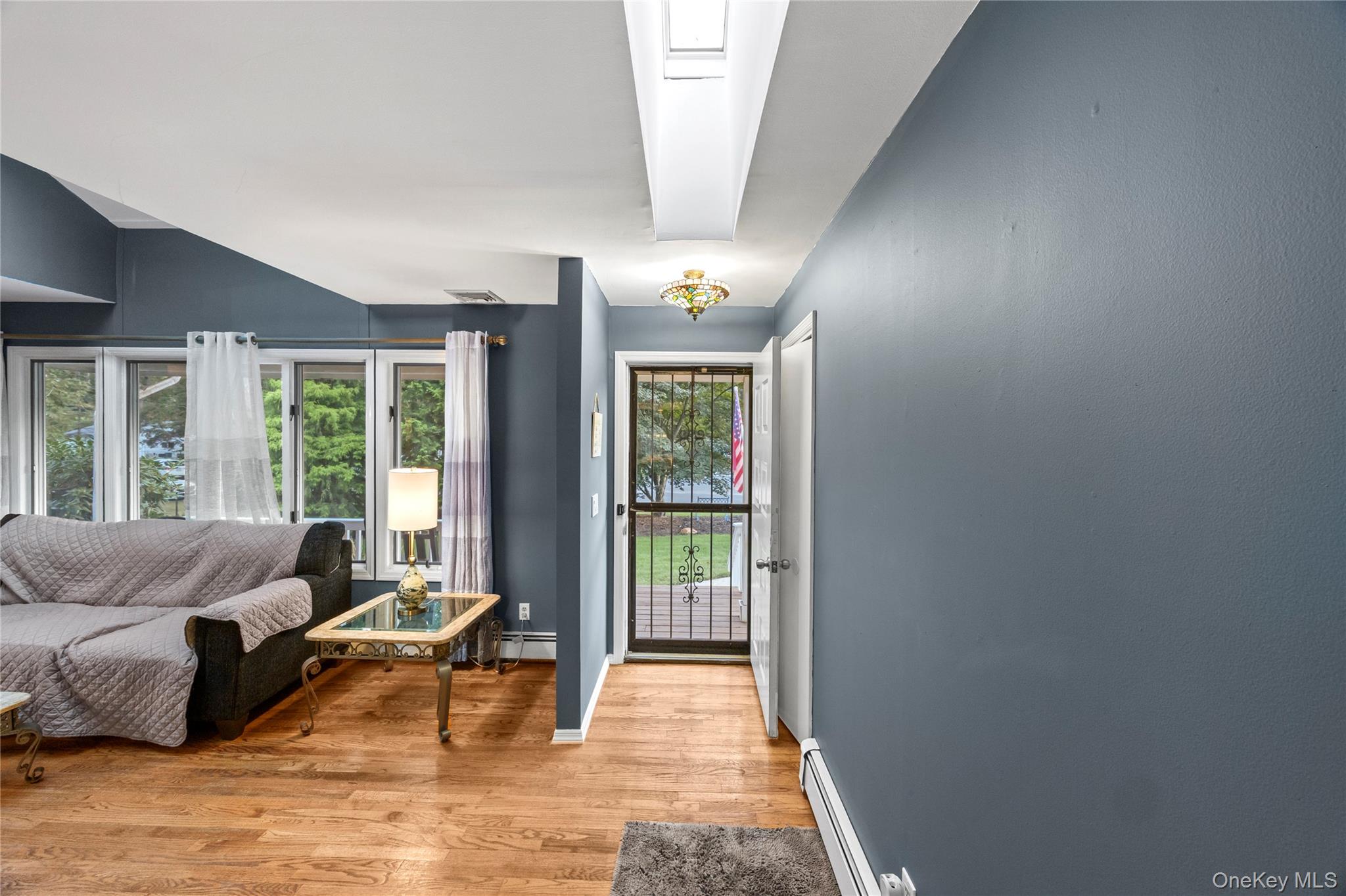 7 Cohrs Court, Moriches, NY 11955