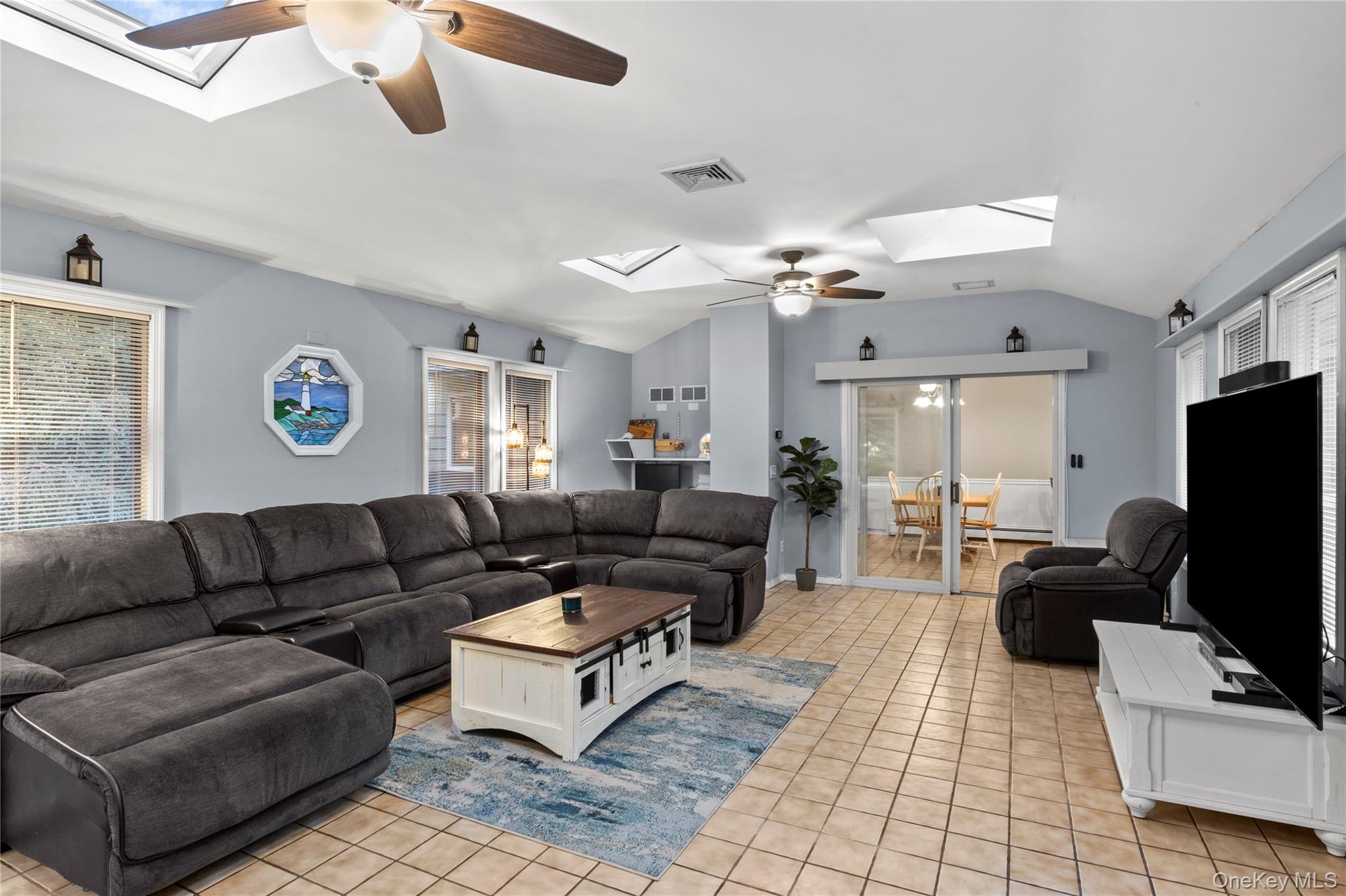 7 Cohrs Court, Moriches, NY 11955