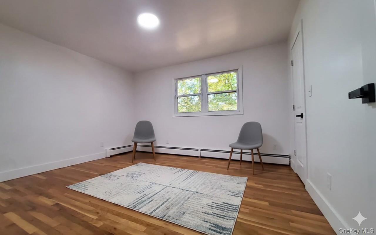 3 Carroll Drive, Woodbury, NY 10930