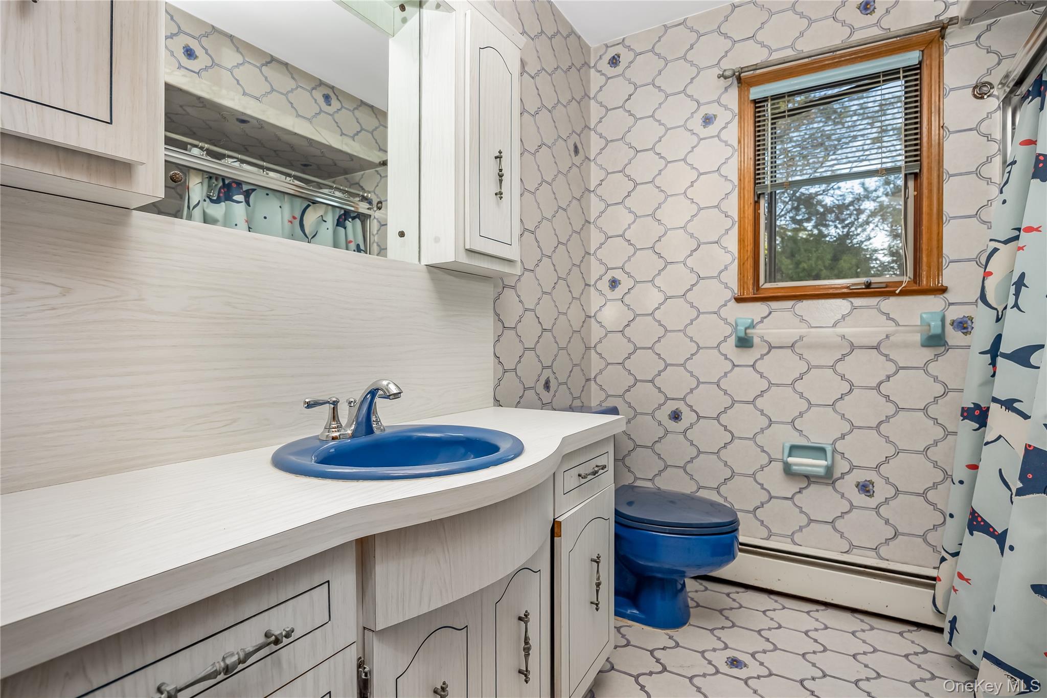 1 Wunaquit Drive, Bayville, NY 11709