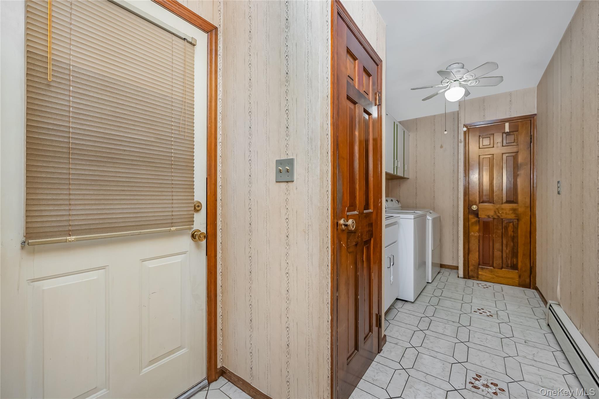 1 Wunaquit Drive, Bayville, NY 11709