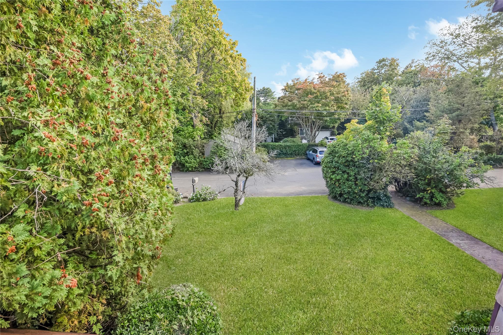 1 Wunaquit Drive, Bayville, NY 11709