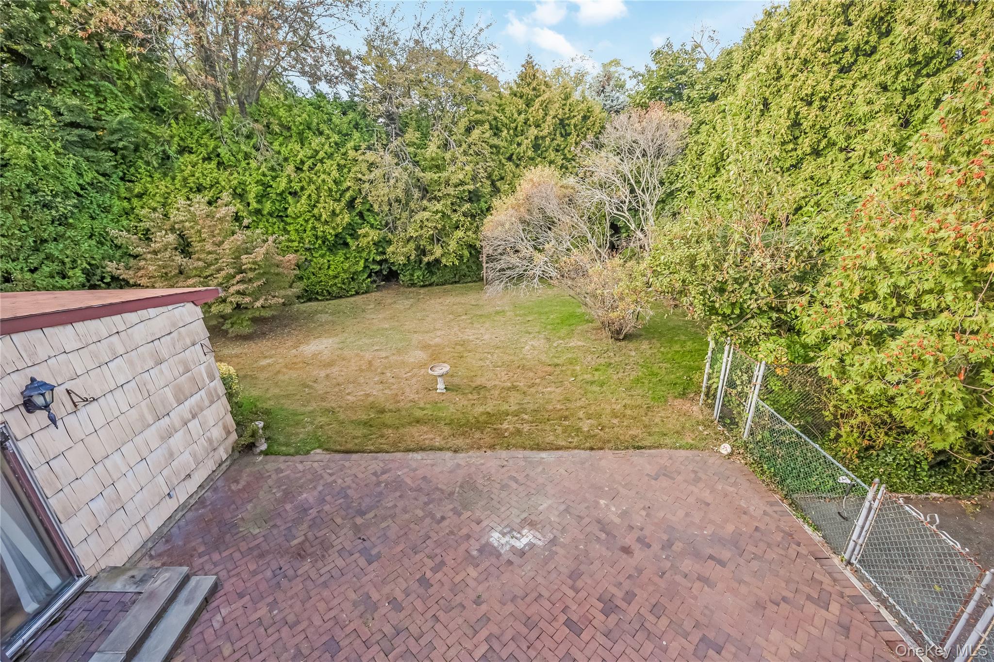 1 Wunaquit Drive, Bayville, NY 11709